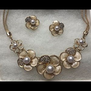 Necklace Earring Set - Champaign Gold